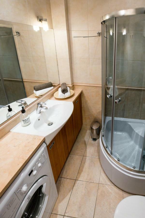 Cichy Apartament Obok Wawelu Tarlowska Cracóvia Exterior foto